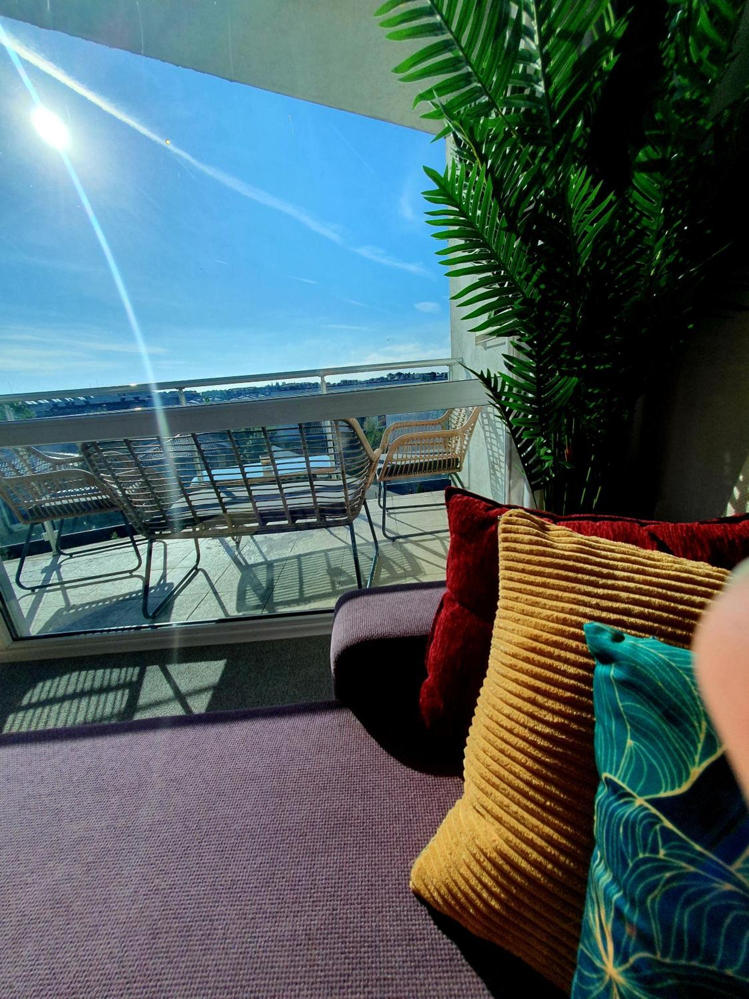 Elena'S Lux Aparthotel - Town & Sea View - Atlantis Spa Sarafovo Exterior foto